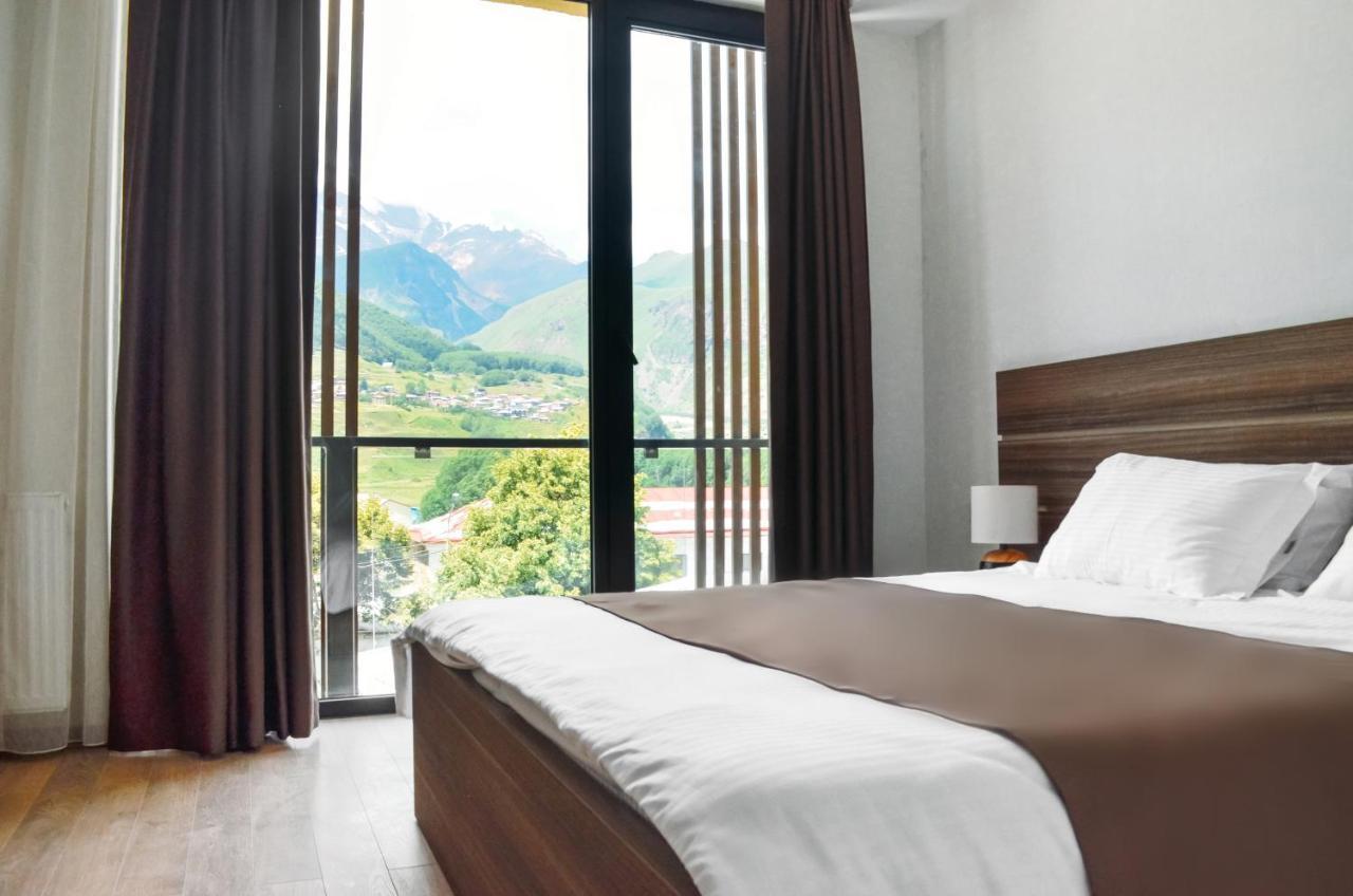 Mount Inn Kazbegi Exterior foto